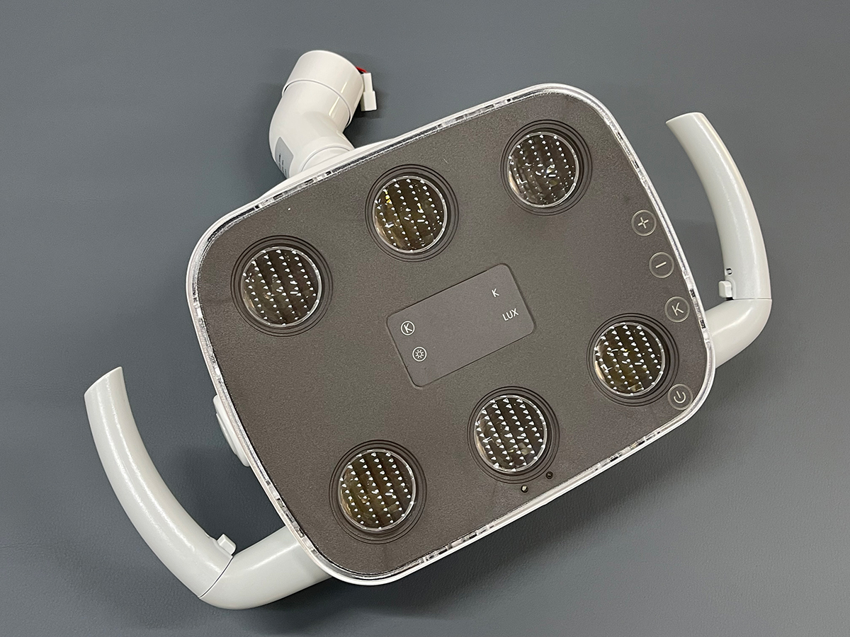 Светильник 6-диодный прямоугольный AY-A